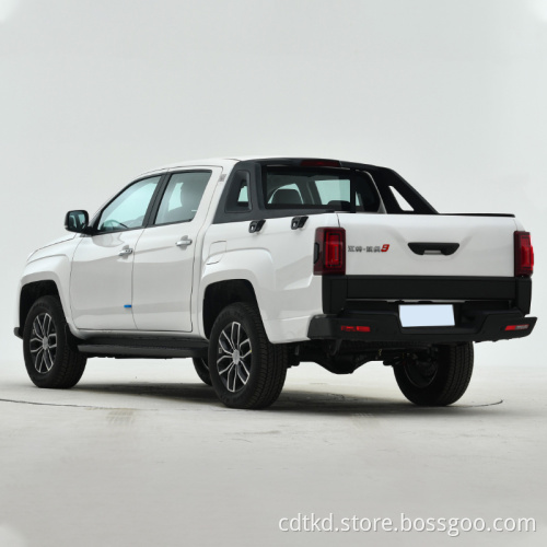 JMC YUHU9 بيك آب جودة بيك آب شاحنة للبيع محرك الديزل 2022 في ديزل 4WD ZHIZUN بيك آب شاحنة للبيع
